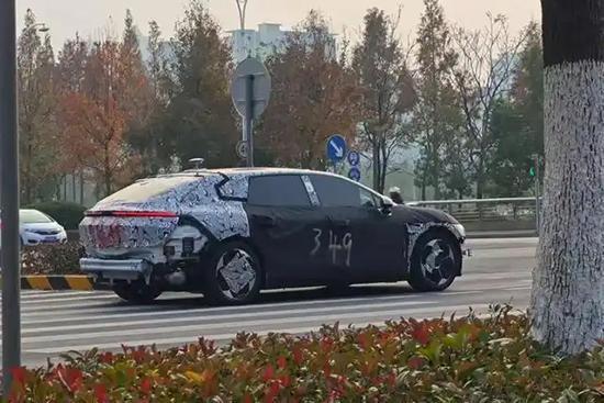 猎装版车型最新爆料,揭秘最新猎装版车型惊艳亮相